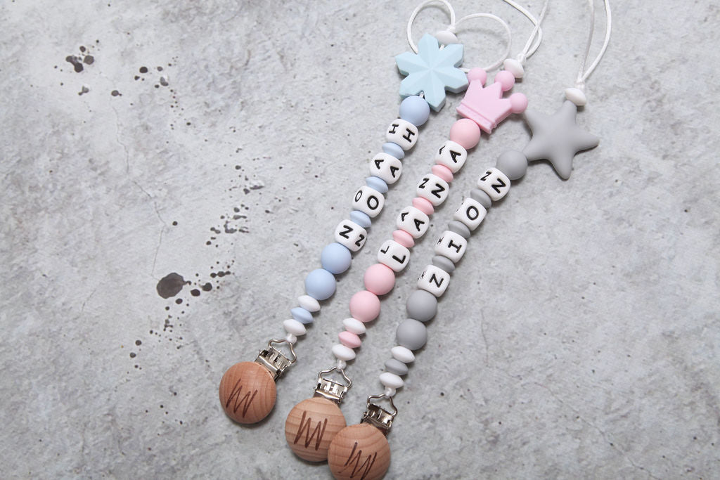 Larch silicone pacifier clip with charm, view 3