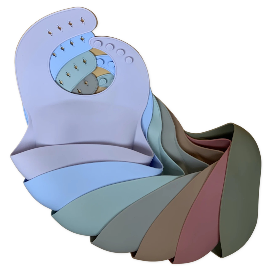 Adjustable silicone baby bib, view 2